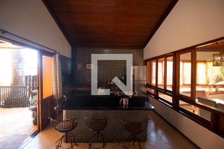 Casa de condomínio à venda com 544m², 4 quartos e 2 vagasCozinha