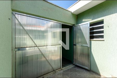 Casa para alugar com 200m², 3 quartos e 2 vagas Casa para alugar com 200m², 3 quartos e 2 vagasSacada quarto 1