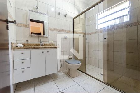 Casa para alugar com 200m², 3 quartos e 2 vagas Casa para alugar com 200m², 3 quartos e 2 vagasBanheiro da Suíte