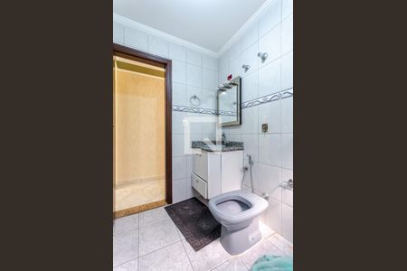 Casa para alugar com 200m², 3 quartos e 2 vagas Casa para alugar com 200m², 3 quartos e 2 vagasBanheiro 2