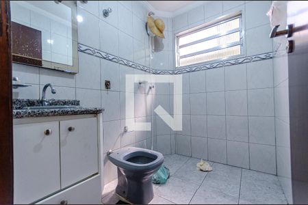 Casa para alugar com 200m², 3 quartos e 2 vagas Casa para alugar com 200m², 3 quartos e 2 vagasBanheiro 2