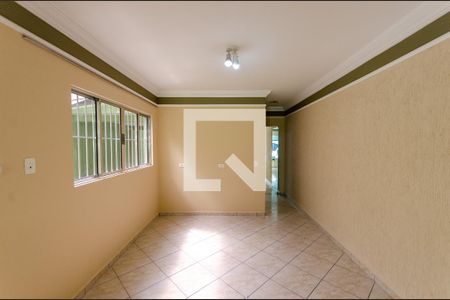 Casa para alugar com 200m², 3 quartos e 2 vagas Casa para alugar com 200m², 3 quartos e 2 vagasCozinha