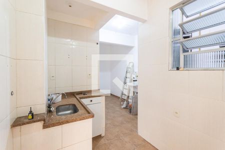 Apartamento para alugar com 62m², 2 quartos e sem vagaCozinha e Área de Serviço