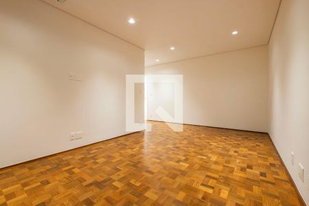 Apartamento à venda com 300m², 4 quartos e 2 vagasSuíte