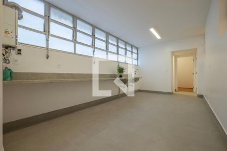 Apartamento à venda com 300m², 4 quartos e 2 vagasÁrea de Serviço
