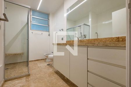 Apartamento à venda com 300m², 4 quartos e 2 vagasSuíte - Banheiro