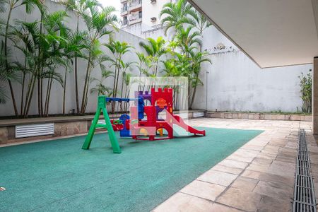Apartamento à venda com 300m², 4 quartos e 2 vagasPlayground
