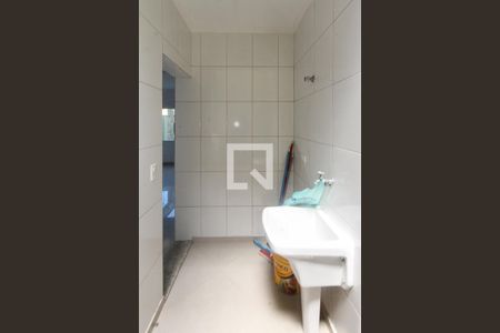 Casa de condomínio para alugar com 112m², 2 quartos e 2 vagas Casa de condomínio para alugar com 112m², 2 quartos e 2 vagasÁrea de Serviço