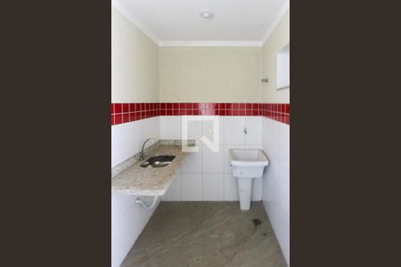 Casa de condomínio para alugar com 112m², 2 quartos e 2 vagas Casa de condomínio para alugar com 112m², 2 quartos e 2 vagasÁrea de Serviço