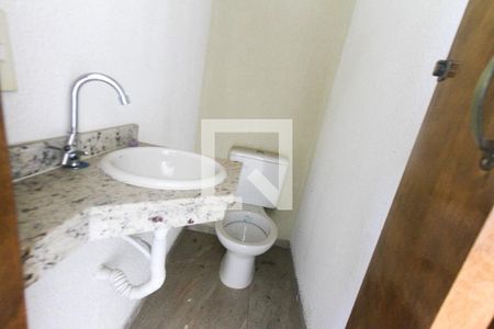 Casa de condomínio para alugar com 112m², 2 quartos e 2 vagas Casa de condomínio para alugar com 112m², 2 quartos e 2 vagasLavabo do terreço