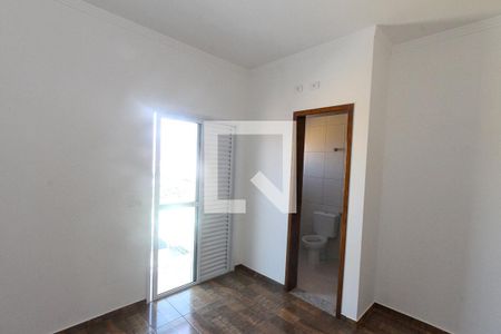 Casa de condomínio para alugar com 112m², 2 quartos e 2 vagas Casa de condomínio para alugar com 112m², 2 quartos e 2 vagasSuite