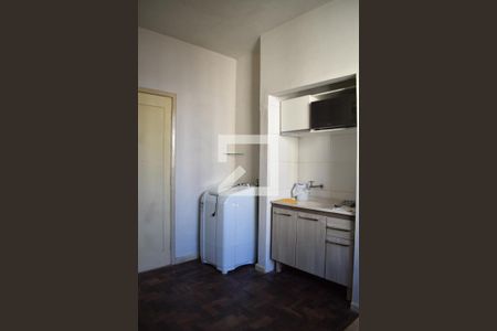Cozinha de apartamento para alugar com 1 quarto, 45m² em Centro, Curitiba