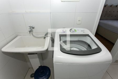 Área de Serviço de apartamento para alugar com 1 quarto, 28m² em Vila Alpina, São Paulo