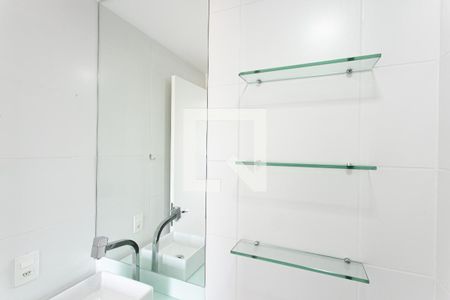 Banheiro de apartamento para alugar com 1 quarto, 28m² em Vila Alpina, São Paulo