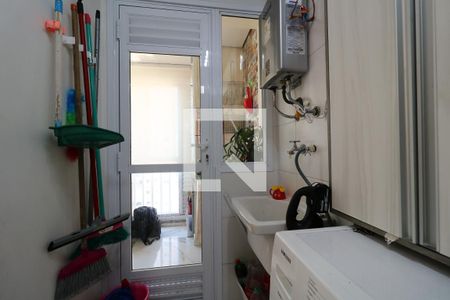 Apartamento à venda com 67m², 2 quartos e 1 vagaÁrea de Serviço