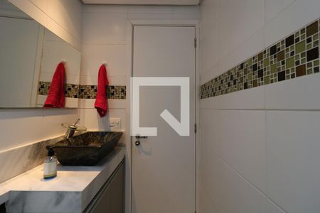 Apartamento à venda com 67m², 2 quartos e 1 vagaBanheiro Social