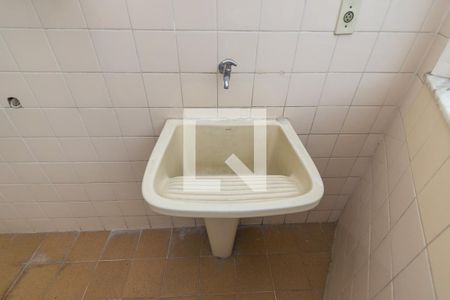 Área de Serviço de apartamento para alugar com 1 quarto, 60m² em Braz de Pina, Rio de Janeiro