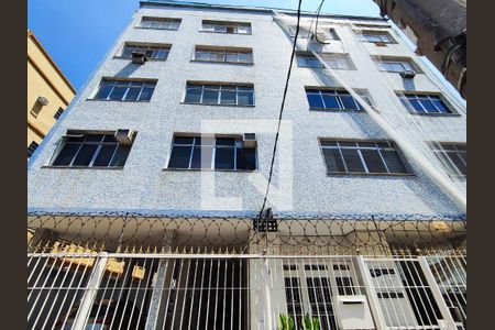 Apartamento à venda com 70m², 2 quartos e 1 vagaFachada