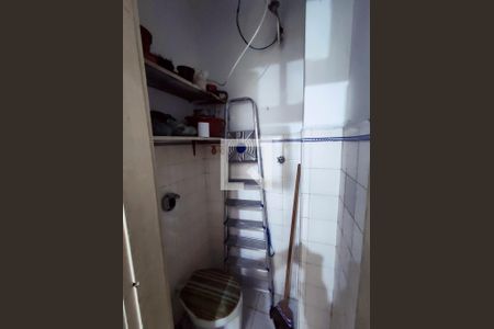 Apartamento à venda com 70m², 2 quartos e 1 vagaBanheiro de serviço