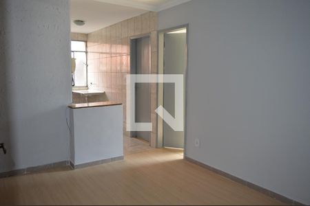 Sala de apartamento para alugar com 2 quartos, 50m² em Fonte Grande, Contagem