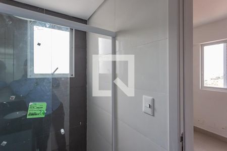 Apartamento para alugar com 70m², 3 quartos e 1 vaga Apartamento para alugar com 70m², 3 quartos e 1 vagaBanheiro da Suíte