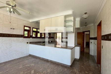 Casa de condomínio à venda com 975m², 4 quartos e 8 vagasCozinha