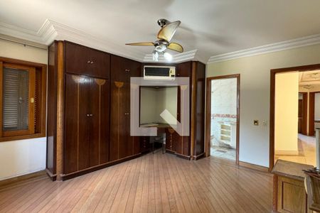 Casa de condomínio à venda com 975m², 4 quartos e 8 vagasSuíte 4