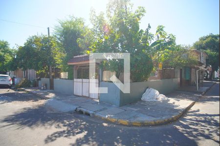 Casa à venda com 120m², 3 quartos e 2 vagasFachada