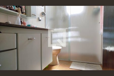 Casa à venda com 400m², 3 quartos e 3 vagas Casa à venda com 400m², 3 quartos e 3 vagasBanheiro