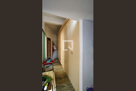 Casa à venda com 400m², 3 quartos e 3 vagas Casa à venda com 400m², 3 quartos e 3 vagasCloset da Suíte