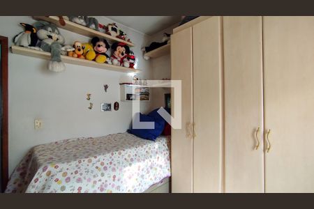 Casa à venda com 400m², 3 quartos e 3 vagas Casa à venda com 400m², 3 quartos e 3 vagasQuarto 2