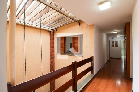 Casa à venda com 780m², 5 quartos e 4 vagasCorredor