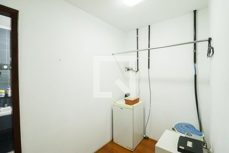 Casa à venda com 780m², 5 quartos e 4 vagasCloset
