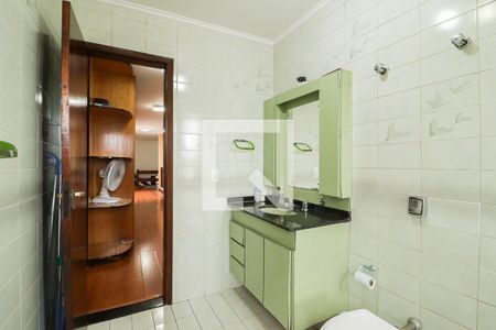 Casa à venda com 780m², 5 quartos e 4 vagasBanheiro Social