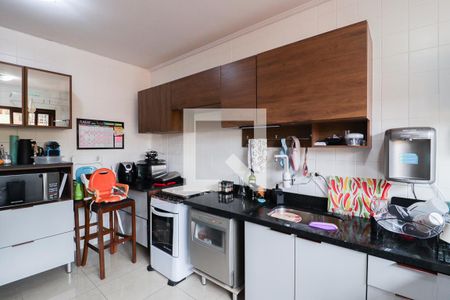 Casa à venda com 780m², 5 quartos e 4 vagasCozinha e Área de Serviço  - Casa 2