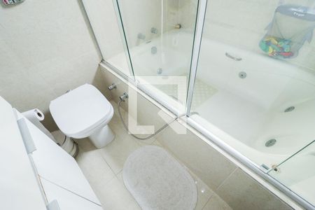 Casa à venda com 780m², 5 quartos e 4 vagasBanheiro da Suíte - Casa 2