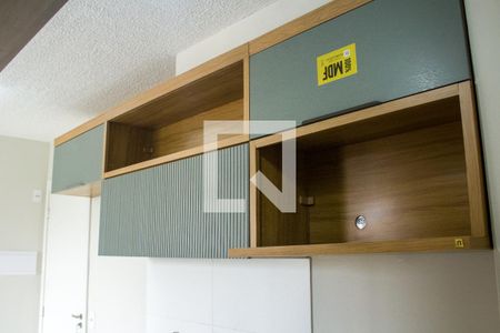 Cozinha de apartamento para alugar com 2 quartos, 33m² em Jardim Prudência, São Paulo
