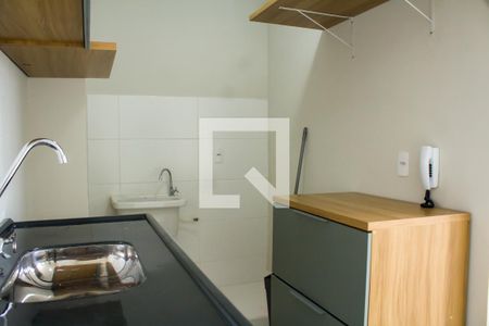 Cozinha e Área de Serviço de apartamento para alugar com 2 quartos, 33m² em Jardim Prudência, São Paulo