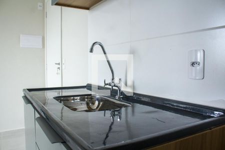 Cozinha de apartamento para alugar com 2 quartos, 33m² em Jardim Prudência, São Paulo