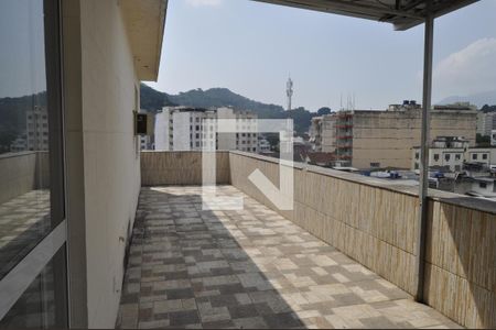 Apartamento à venda com 125m², 4 quartos e 1 vagaVaranda