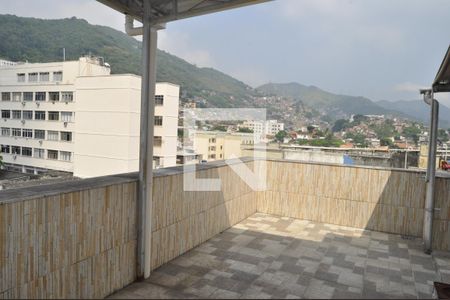 Apartamento à venda com 125m², 4 quartos e 1 vagaVaranda