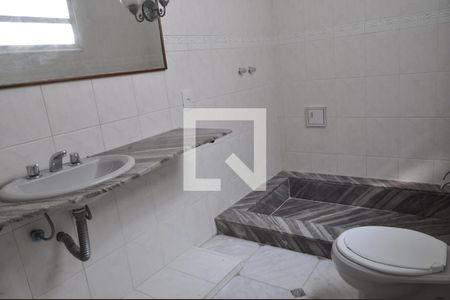 Apartamento à venda com 125m², 4 quartos e 1 vagaBanheiro 