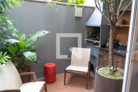 Casa de condomínio para alugar com 130m², 2 quartos e 2 vagas Casa de condomínio para alugar com 130m², 2 quartos e 2 vagasSacada/Churrasqueira