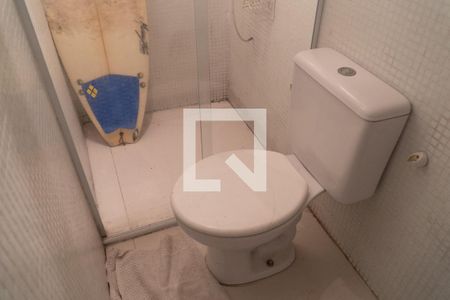 Casa de condomínio para alugar com 130m², 2 quartos e 2 vagas Casa de condomínio para alugar com 130m², 2 quartos e 2 vagasBanheiro (Sauna/Garagem)