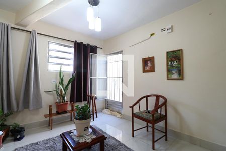 Casa à venda com 160m², 3 quartos e sem vagaHall