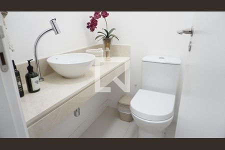 LAVABO de apartamento para alugar com 4 quartos, 160m² em Barra da Tijuca, Rio de Janeiro
