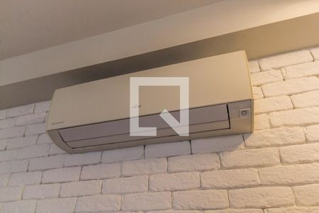 Detalhe Sala de apartamento à venda com 2 quartos, 68m² em Melville Empresarial I E Ii, Barueri