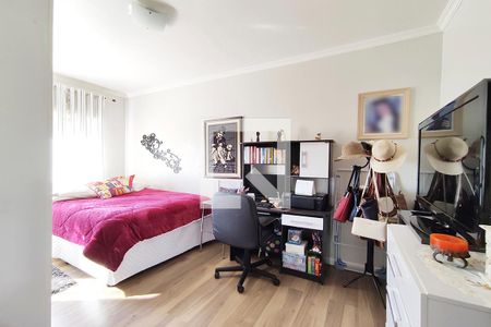 Quarto 2 de apartamento para alugar com 2 quartos, 58m² em Pátria Nova, Novo Hamburgo