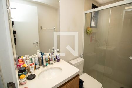 Banheiro 1, bancada pia de apartamento à venda com 2 quartos, 72m² em Moema, São Paulo