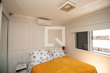 Suite 1, cama de casal, ar condicionado de apartamento à venda com 2 quartos, 72m² em Moema, São Paulo